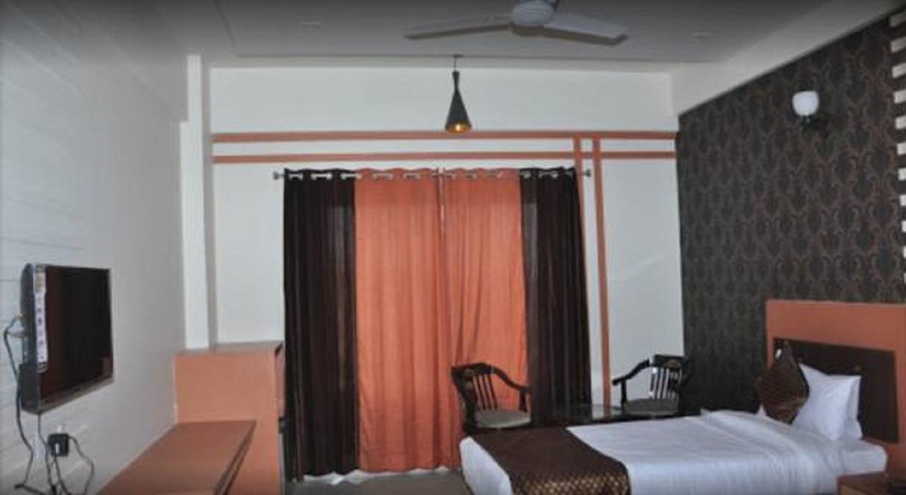 Hotel Bns International Sasarām Eksteriør bilde
